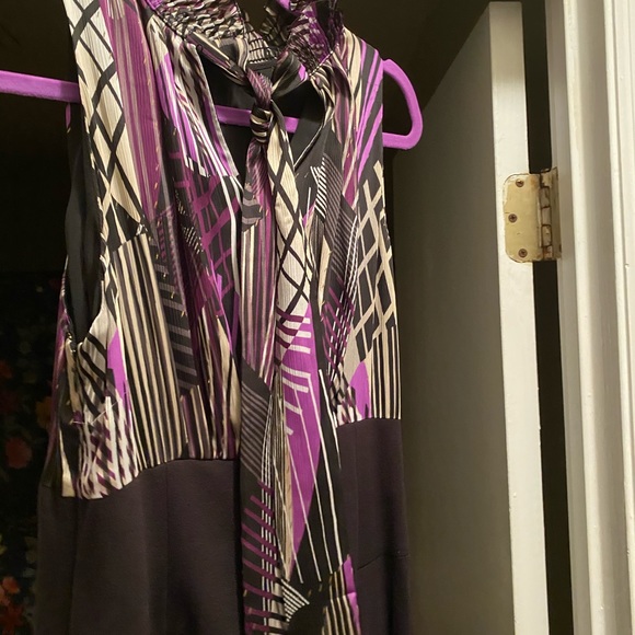 Dress - Picture 3 of 3